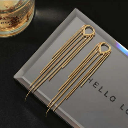Vue Earring